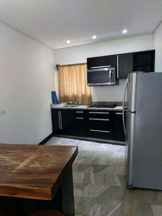 Pura Vida Apartments Quepos Buitenkant foto