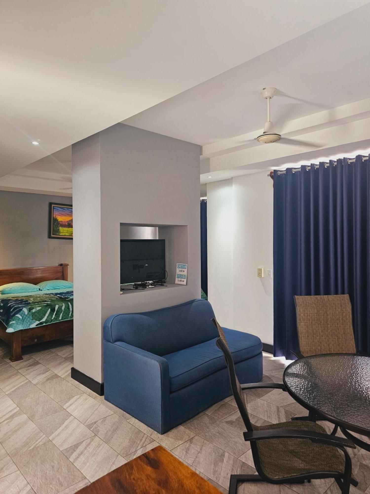 Pura Vida Apartments Quepos Kamer foto